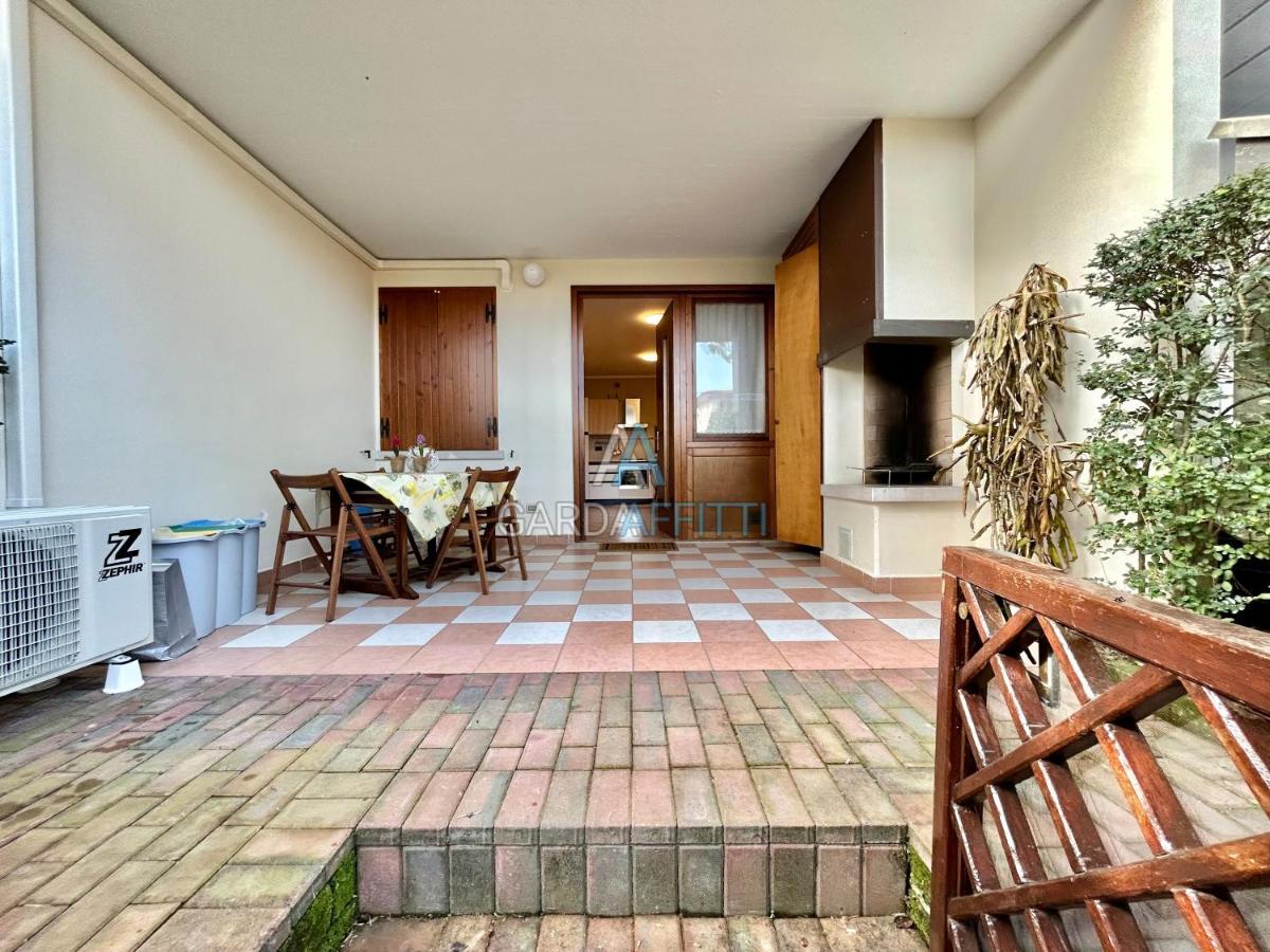 Perla Apartment - Desenzano Lake Garda - GardaAffitti com Desenzano del Garda Esterno foto