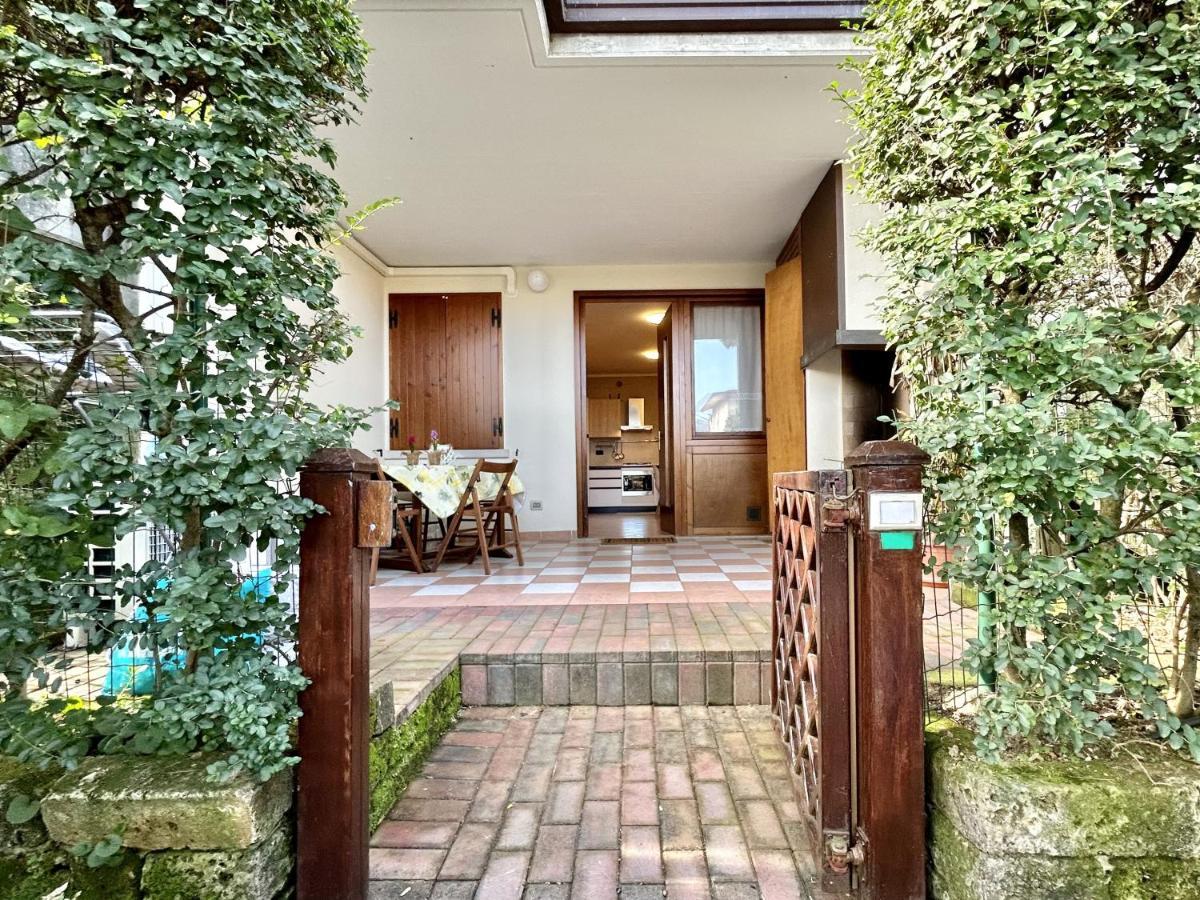 Perla Apartment - Desenzano Lake Garda - GardaAffitti com Desenzano del Garda Esterno foto