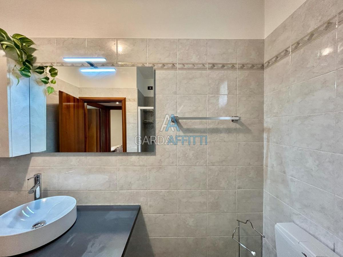 Perla Apartment - Desenzano Lake Garda - GardaAffitti com Desenzano del Garda Esterno foto