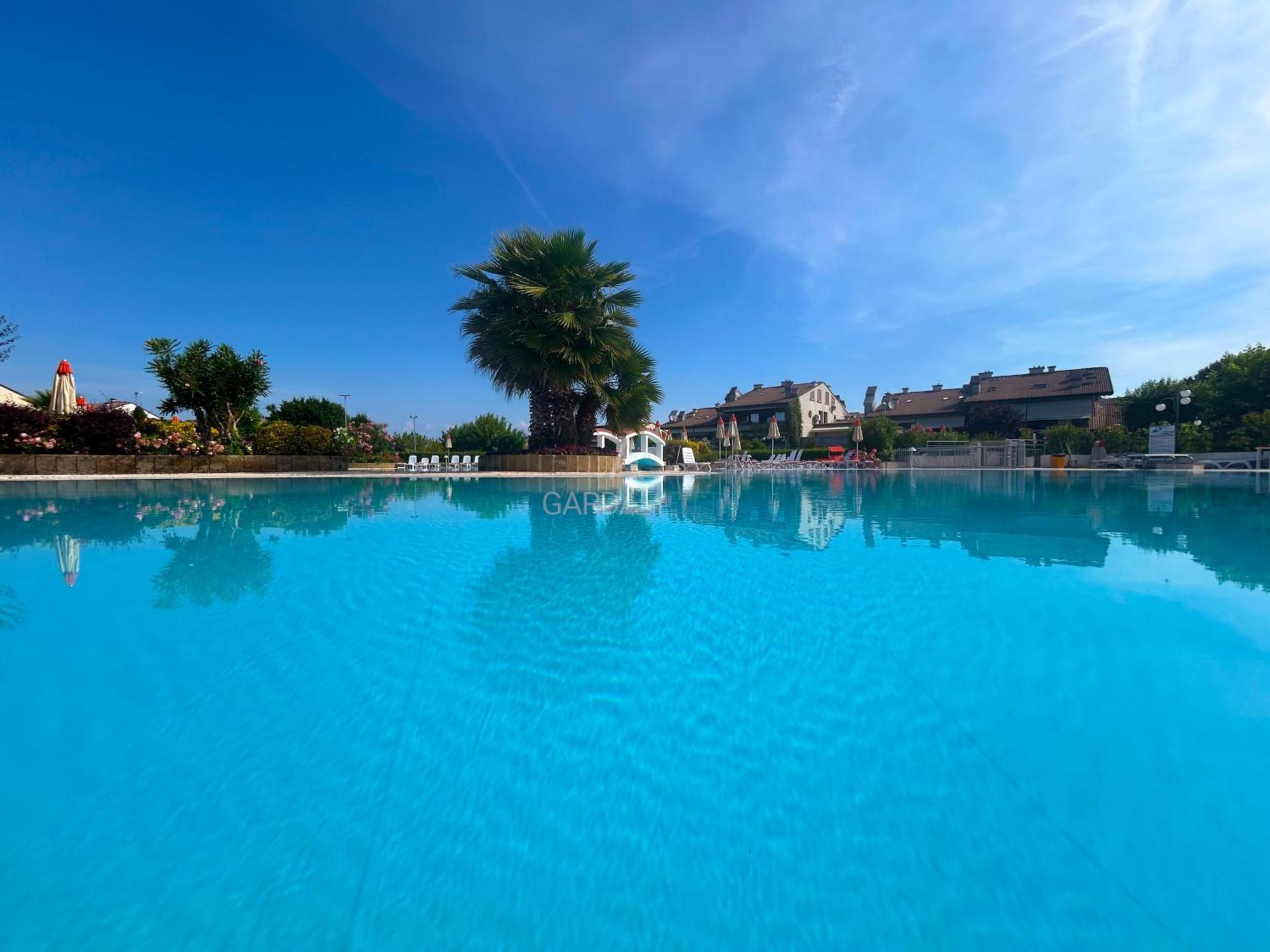 Perla Apartment - Desenzano Lake Garda - GardaAffitti com Desenzano del Garda Esterno foto