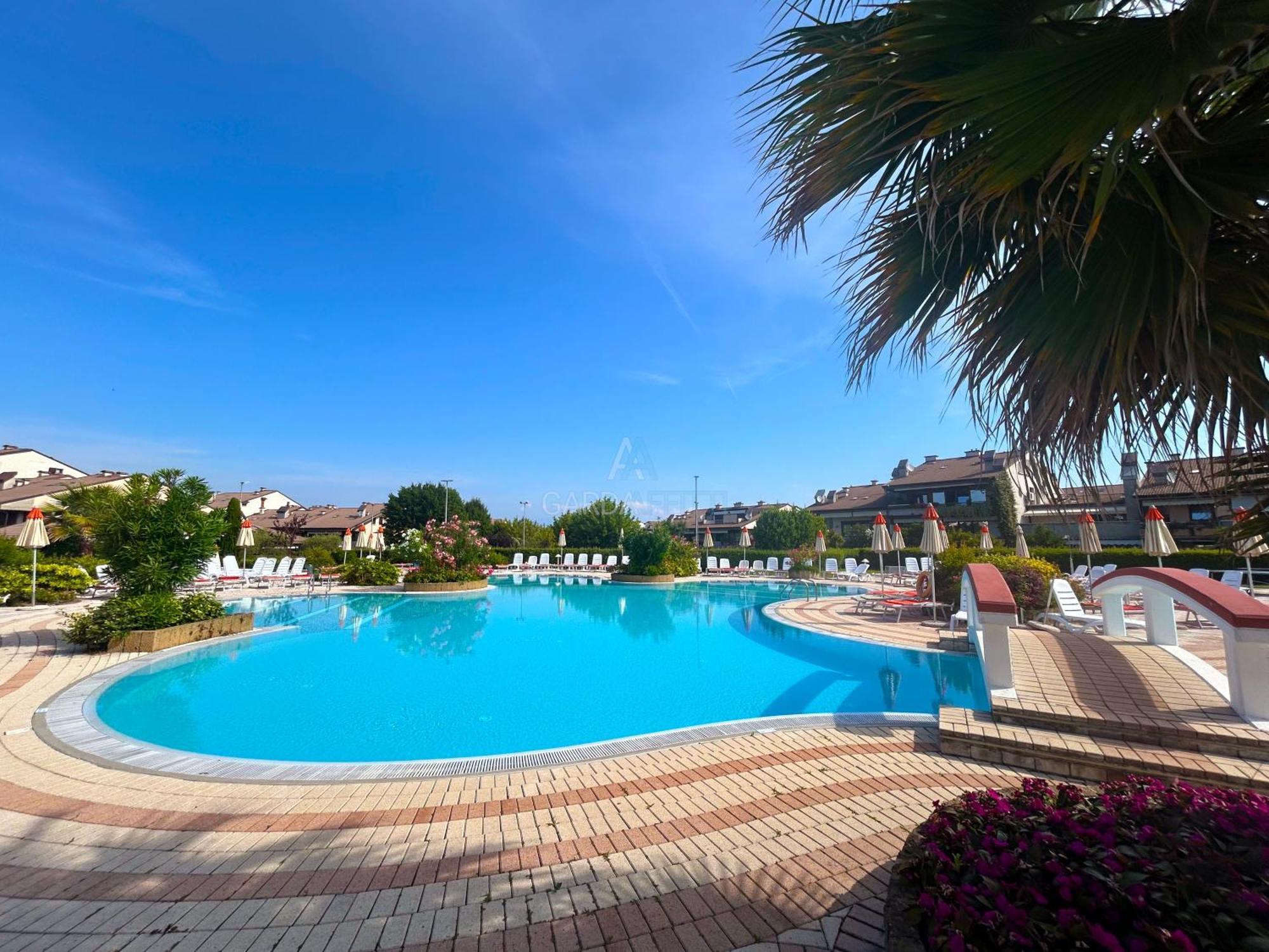 Perla Apartment - Desenzano Lake Garda - GardaAffitti com Desenzano del Garda Esterno foto