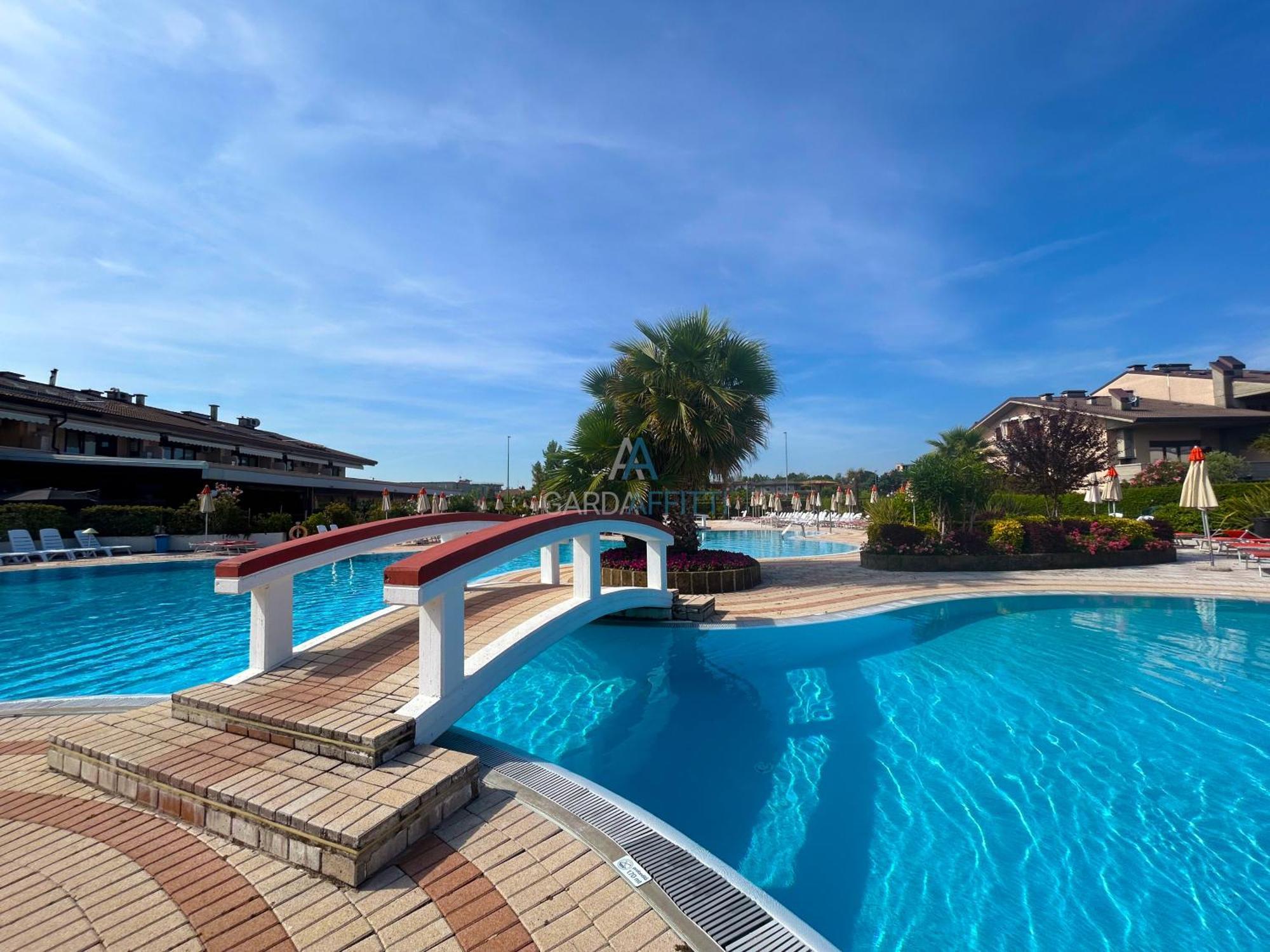 Perla Apartment - Desenzano Lake Garda - GardaAffitti com Desenzano del Garda Esterno foto