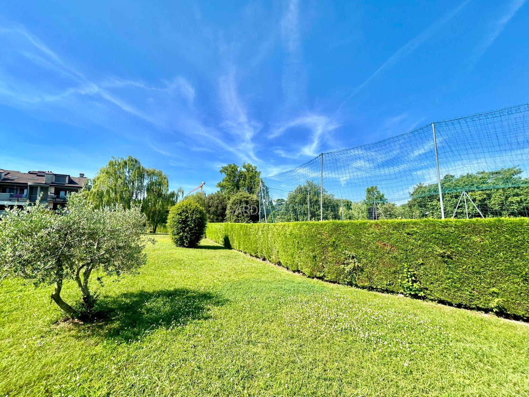 Perla Apartment - Desenzano Lake Garda - GardaAffitti com Desenzano del Garda Esterno foto