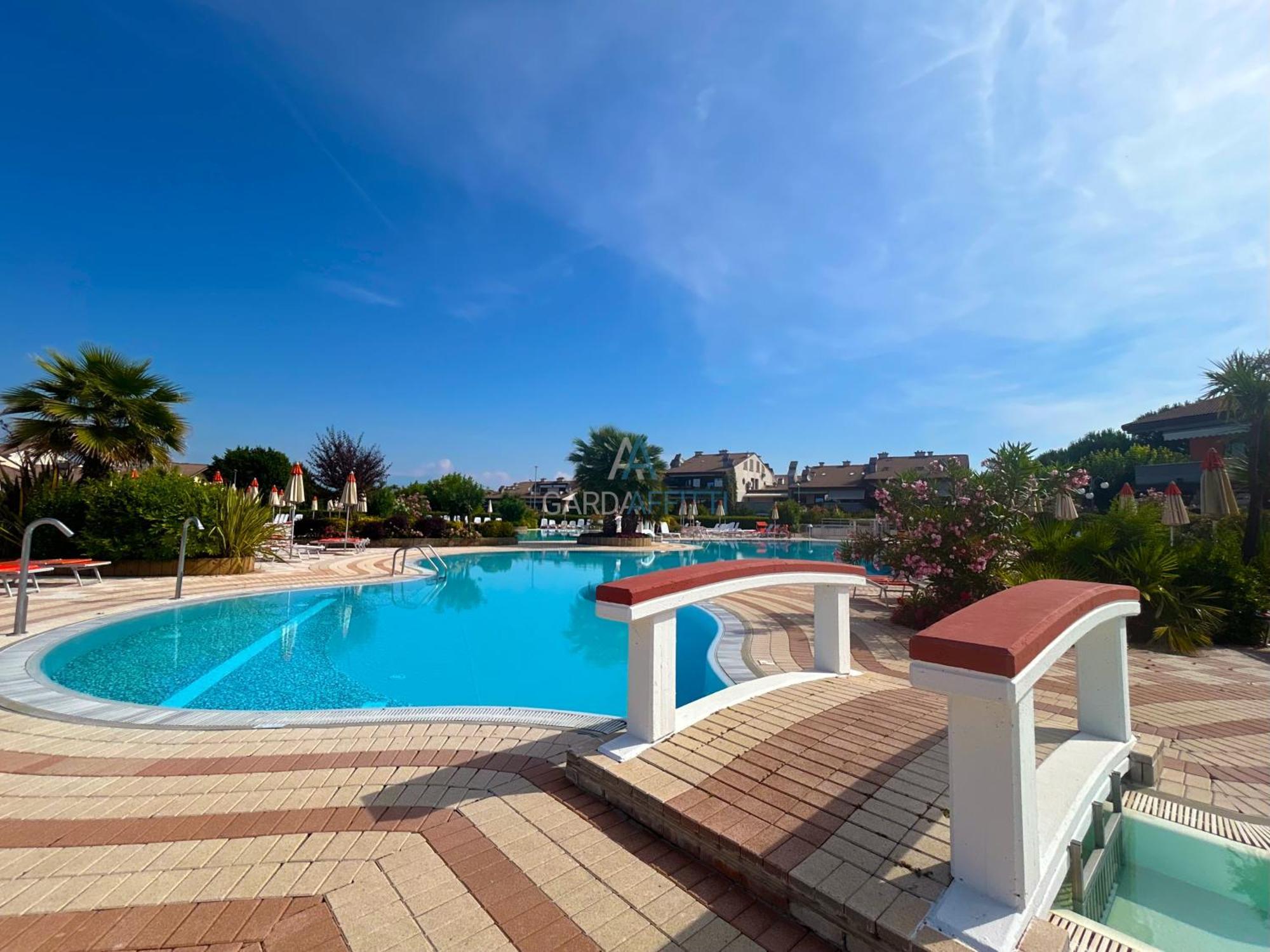 Perla Apartment - Desenzano Lake Garda - GardaAffitti com Desenzano del Garda Esterno foto